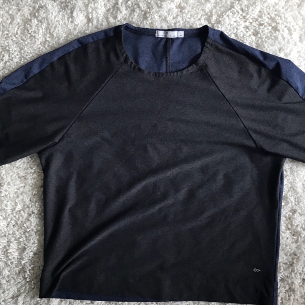 OUTDOOR VOICES WORKOUT Top